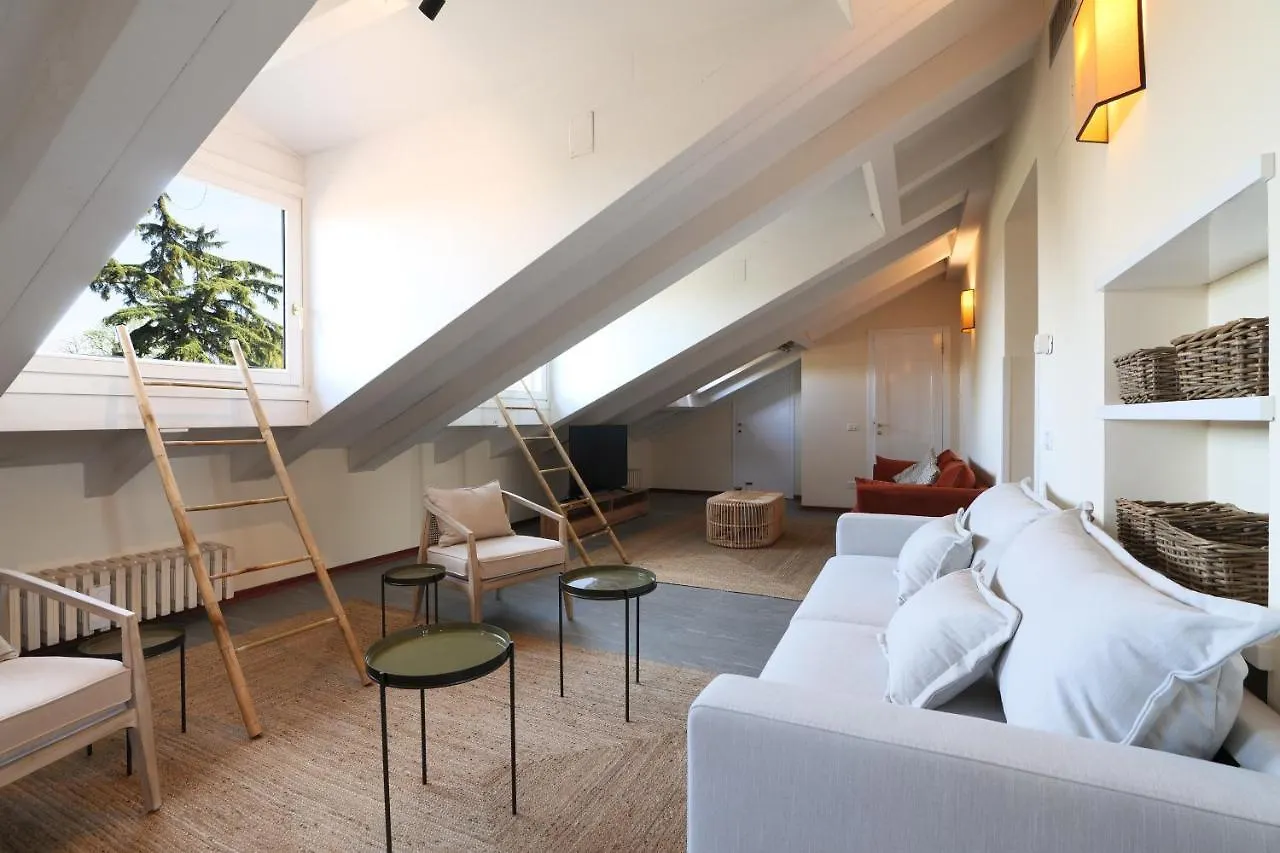 Lux Penthouse Palestro Lägenhet Milano